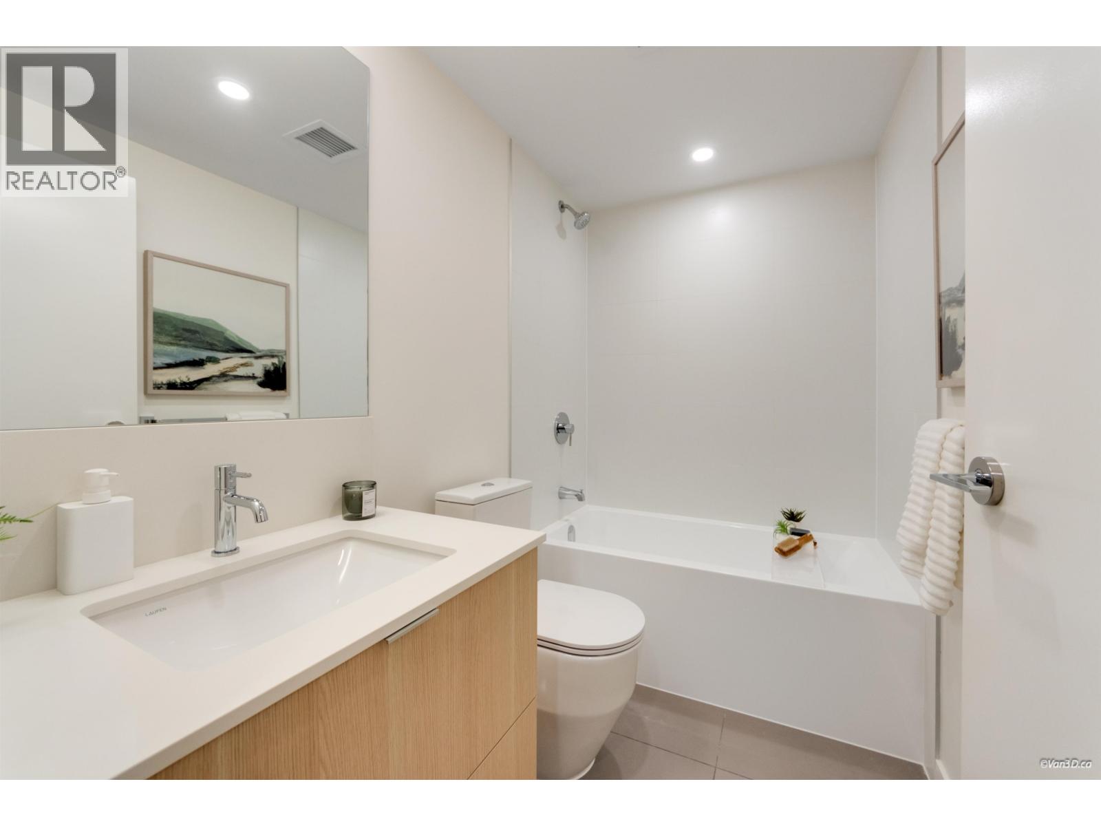 2707 308 Alderson Avenue, Coquitlam, British Columbia  V3K 0J2 - Photo 8 - R3097432