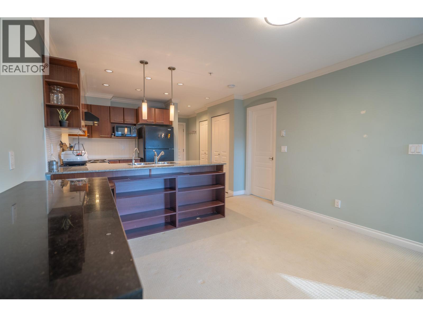 303 4799 Brentwood Drive, Burnaby, British Columbia  V5C 0C4 - Photo 7 - R3097442