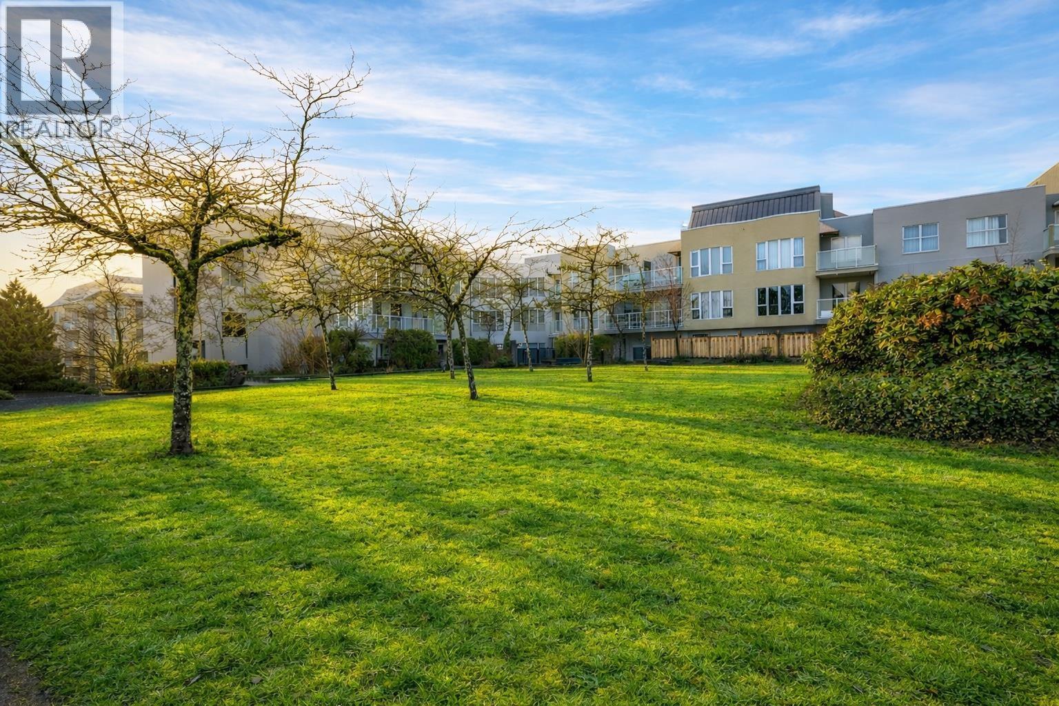 317 7800 St. Albans Road, Richmond, British Columbia  V6Y 3Y5 - Photo 1 - R3096544