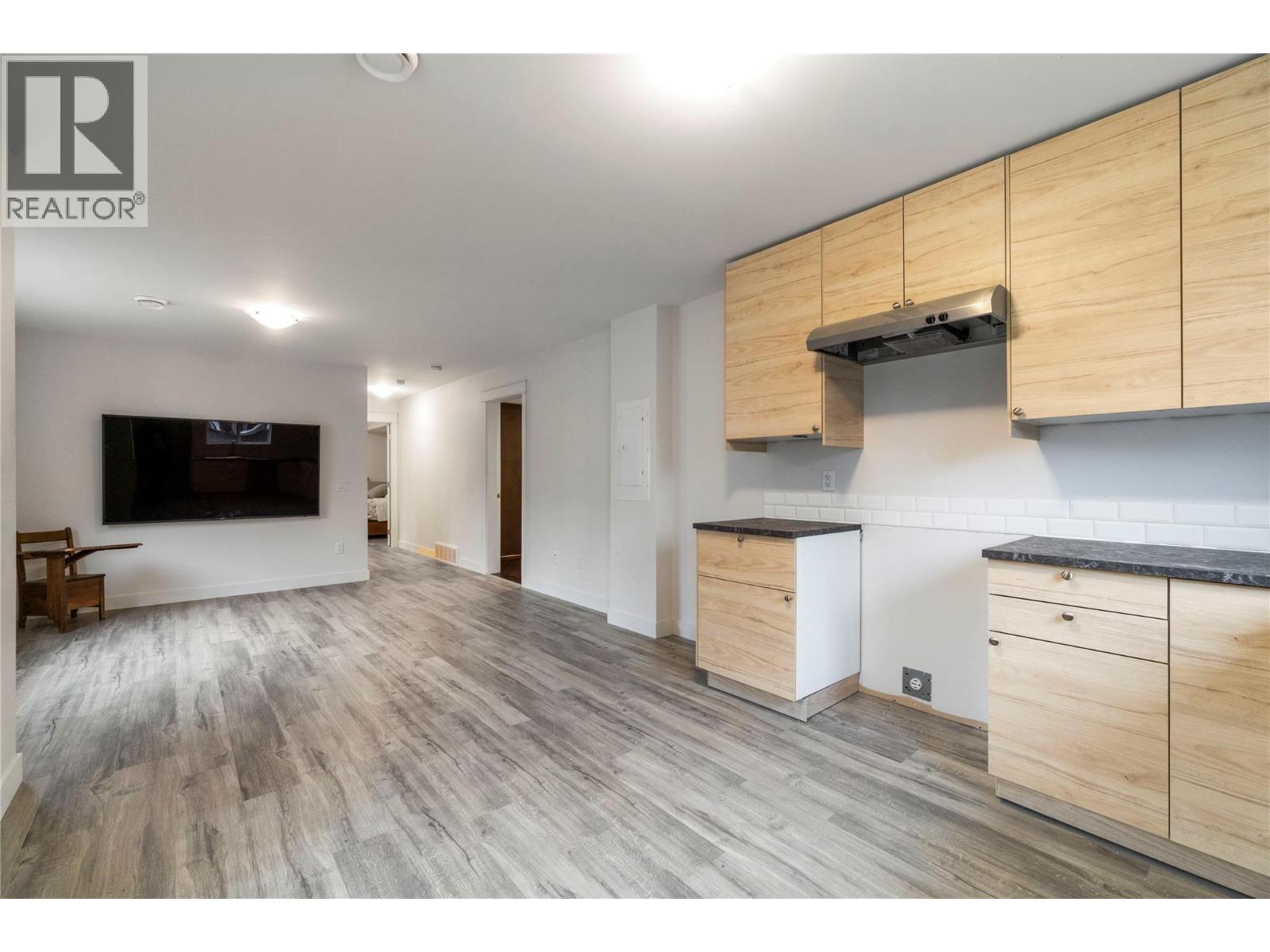 1140 23 Street Se, Salmon Arm, British Columbia  V1E 0C7 - Photo 38 - 10370118