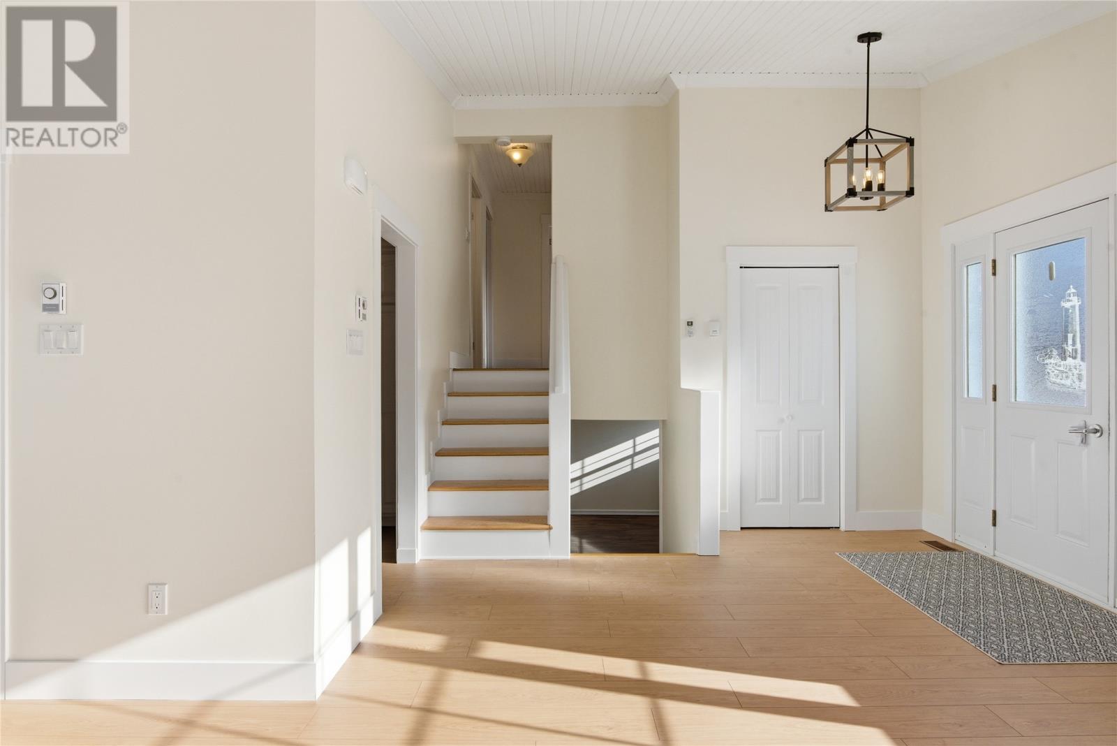 210 Main Street, Eastport, Newfoundland & Labrador  A0G 1Z0 - Photo 10 - 1295088