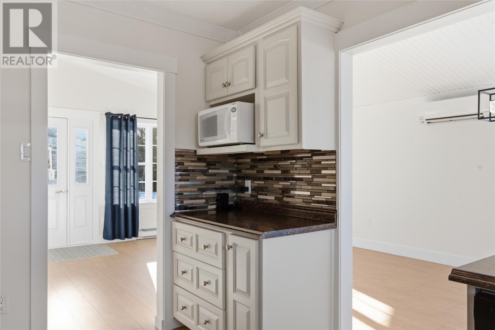 210 Main Street, Eastport, Newfoundland & Labrador  A0G 1Z0 - Photo 17 - 1295088