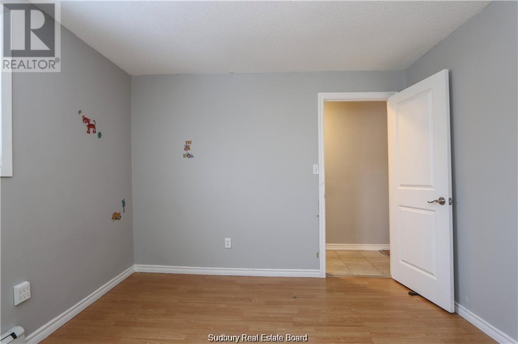 1663 Wendy Street, Val Caron, Ontario  P3L 1N9 - Photo 21 - 2126694