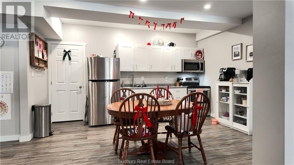 1663 Wendy Street, Val Caron, Ontario  P3L 1N9 - Photo 5 - 2126694