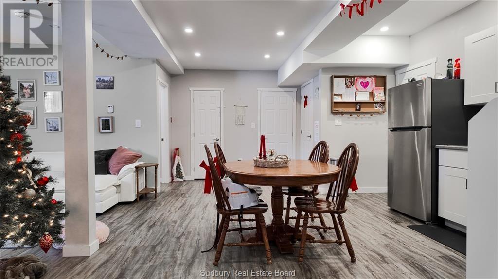 1663 Wendy Street, Val Caron, Ontario  P3L 1N9 - Photo 7 - 2126694