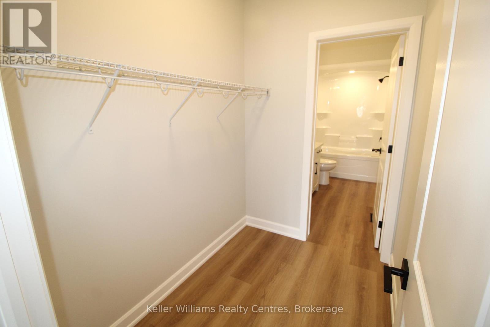 #2 260 7th Street, Hanover, Ontario  N4N 1G9 - Photo 14 - X12437756