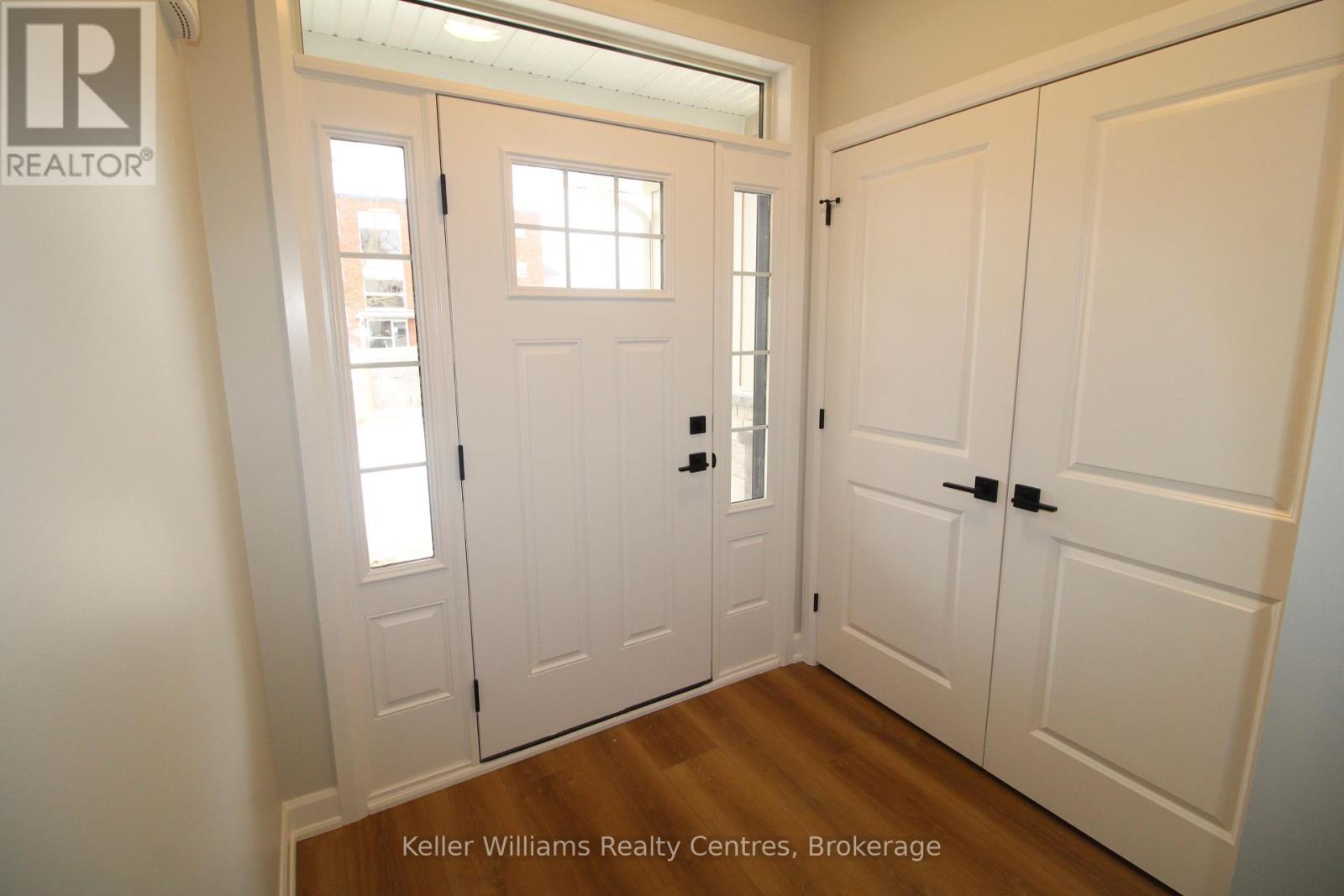 #2 260 7th Street, Hanover, Ontario  N4N 1G9 - Photo 4 - X12437756