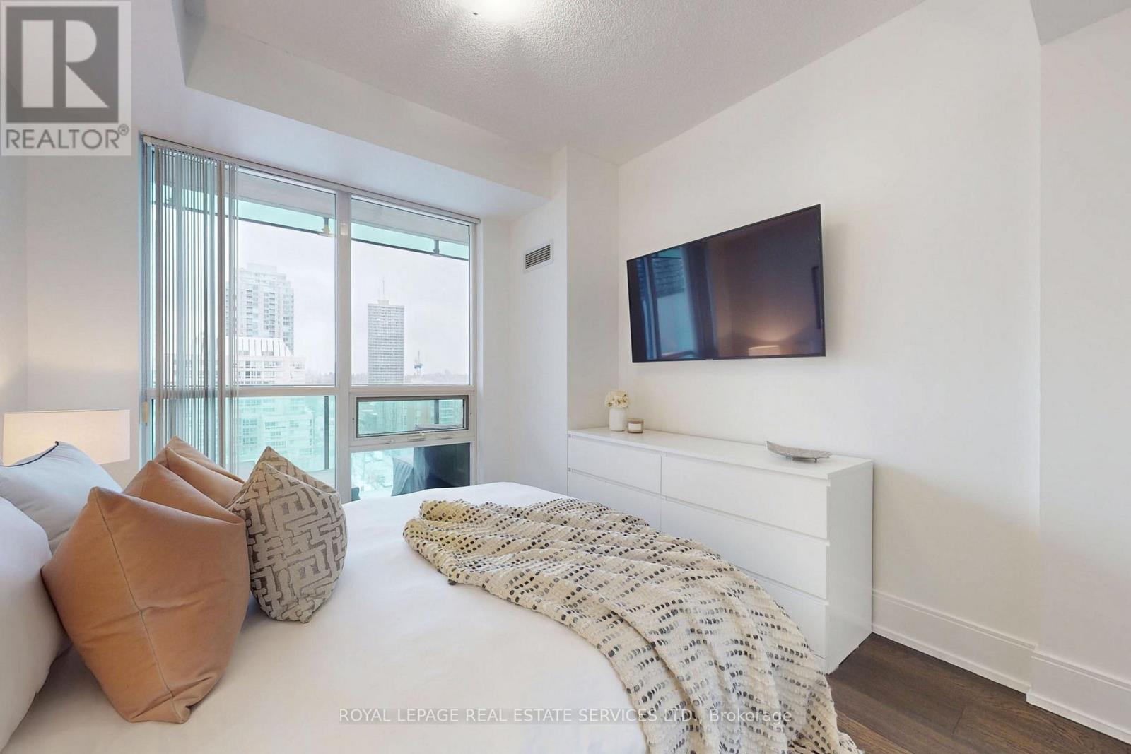 901 - 25 Broadway Avenue, Toronto, Ontario  M4P 1T7 - Photo 13 - C12862750