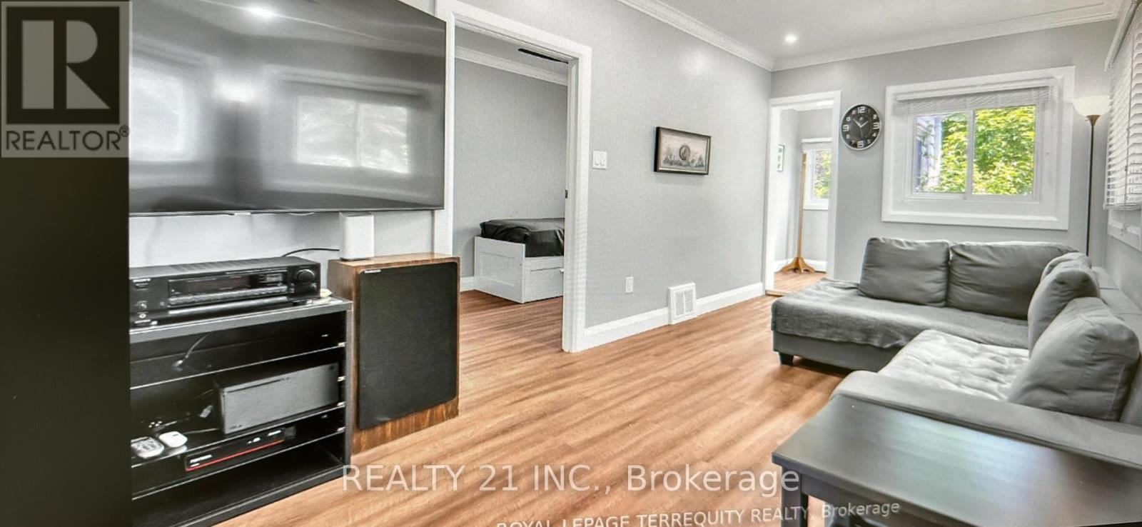 (Main) - 60 Phillip Avenue, Toronto, Ontario  M1N 3R2 - Photo 3 - E12862720