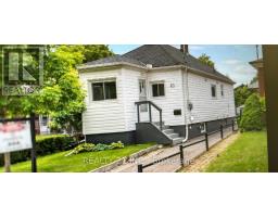 (MAIN) - 60 PHILLIP AVENUE, Toronto, Ontario