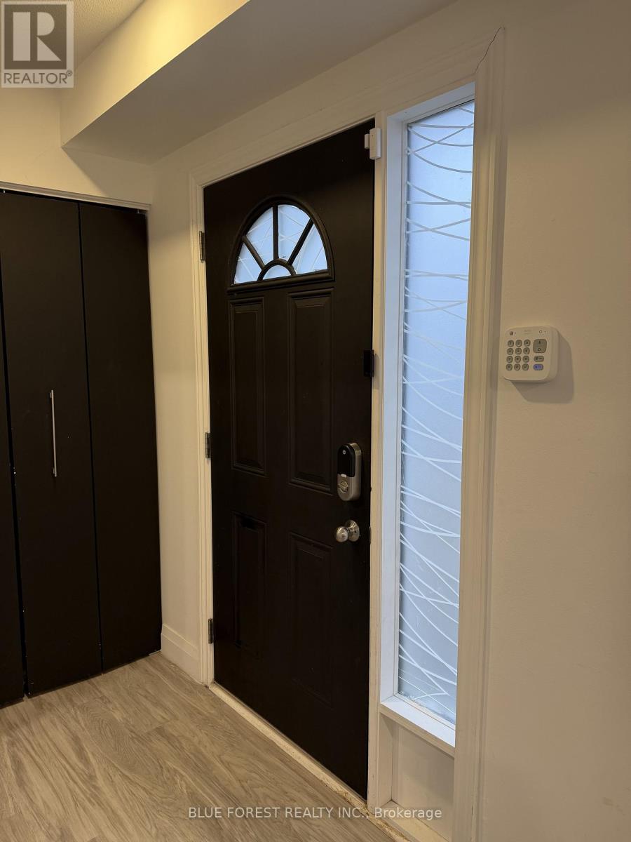 4 - 70 Fiddlers Green Road E, London North, Ontario  N6H 4R4 - Photo 8 - X12862626