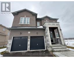 4 MIDDLETON DRIVE, Wasaga Beach, Ontario