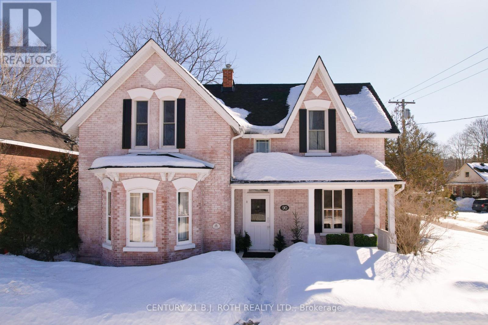 90 CUMBERLAND STREET, Barrie, Ontario