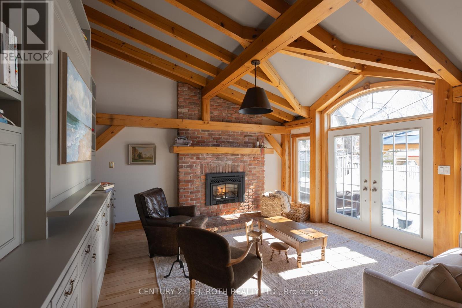 90 Cumberland Street, Barrie (Allandale), Ontario  L4N 2P7 - Photo 11 - S12862764