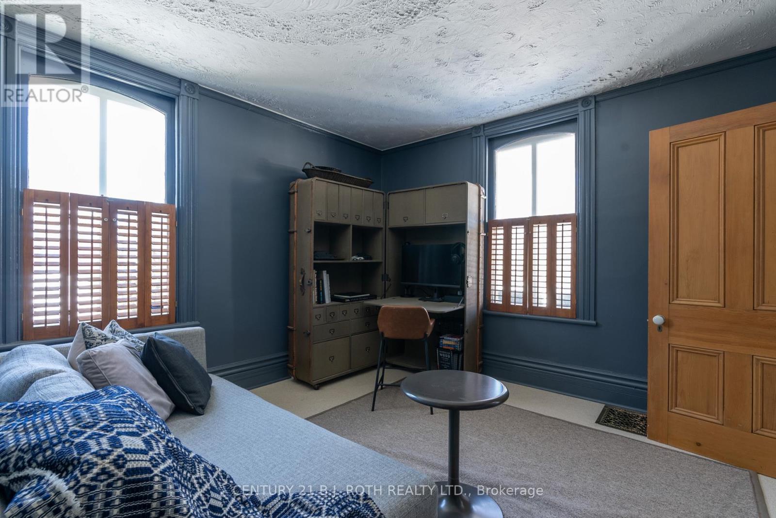 90 Cumberland Street, Barrie (Allandale), Ontario  L4N 2P7 - Photo 22 - S12862764