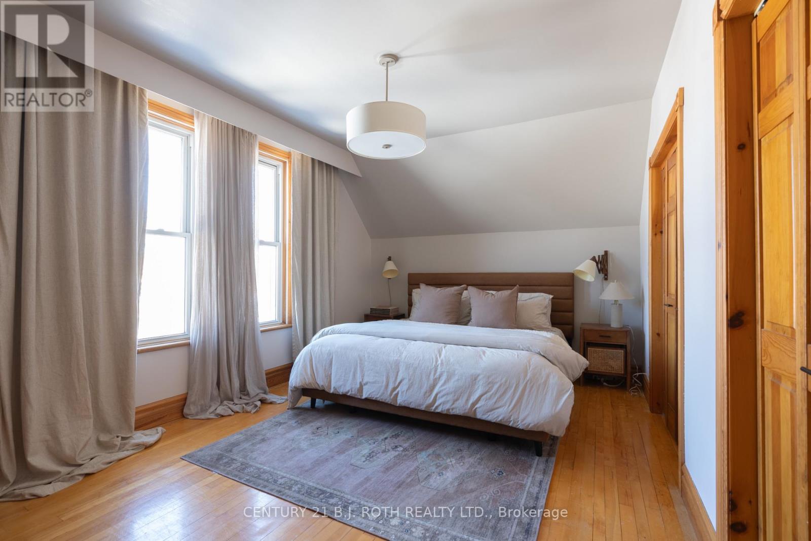 90 Cumberland Street, Barrie (Allandale), Ontario  L4N 2P7 - Photo 28 - S12862764