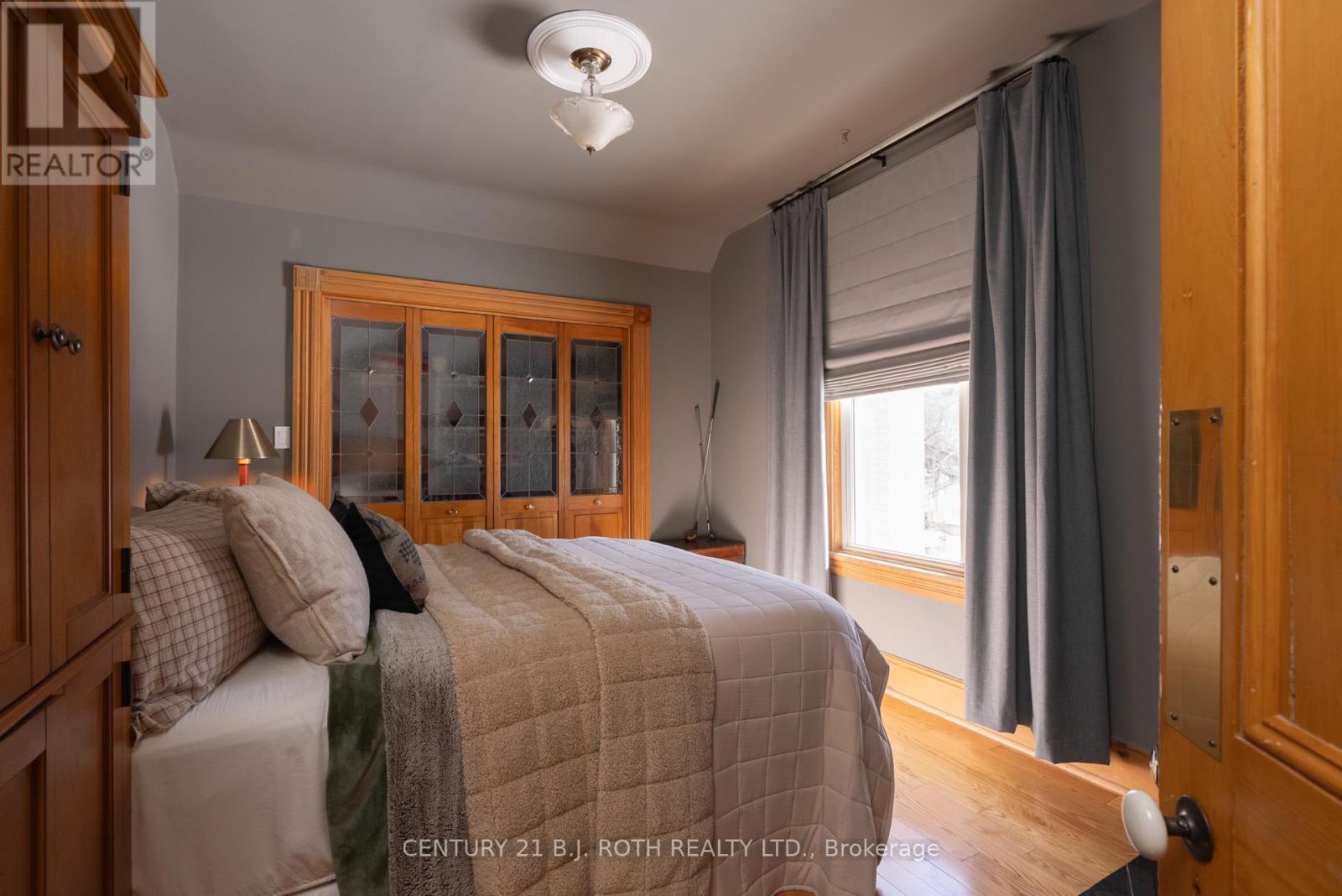 90 Cumberland Street, Barrie (Allandale), Ontario  L4N 2P7 - Photo 30 - S12862764