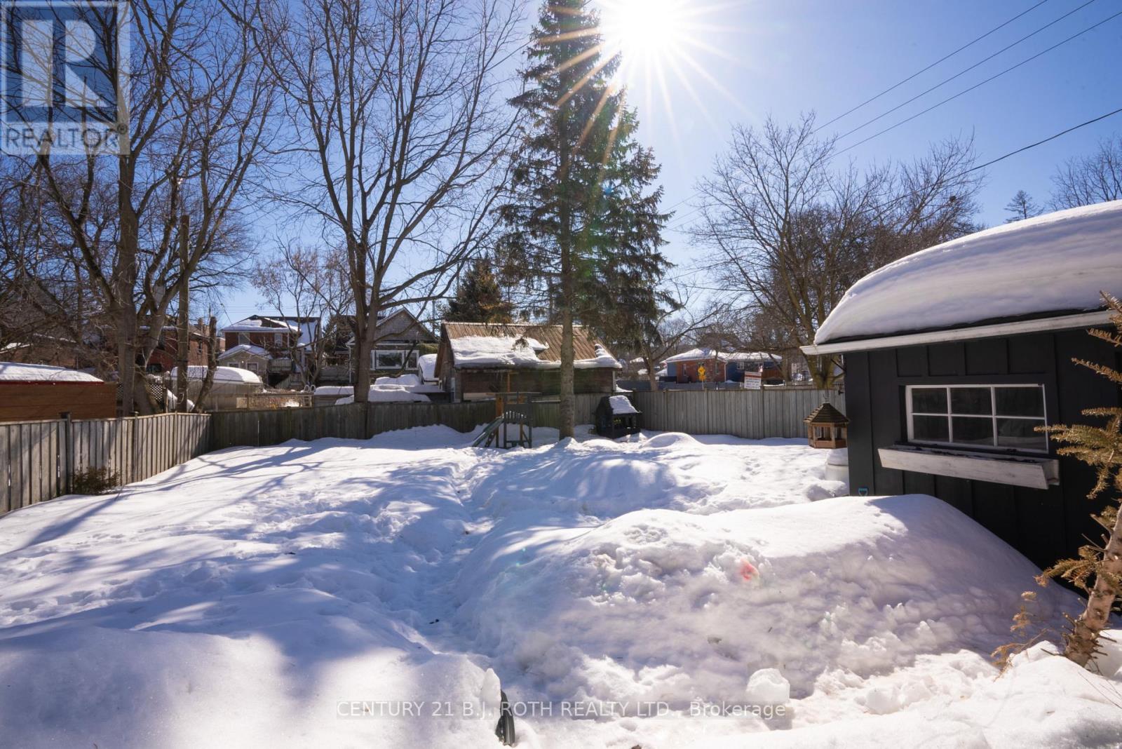 90 Cumberland Street, Barrie (Allandale), Ontario  L4N 2P7 - Photo 35 - S12862764