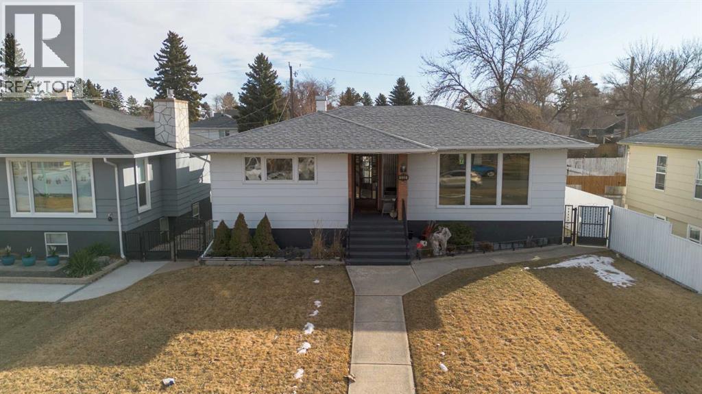 533 16 Street S, Lethbridge, Alberta