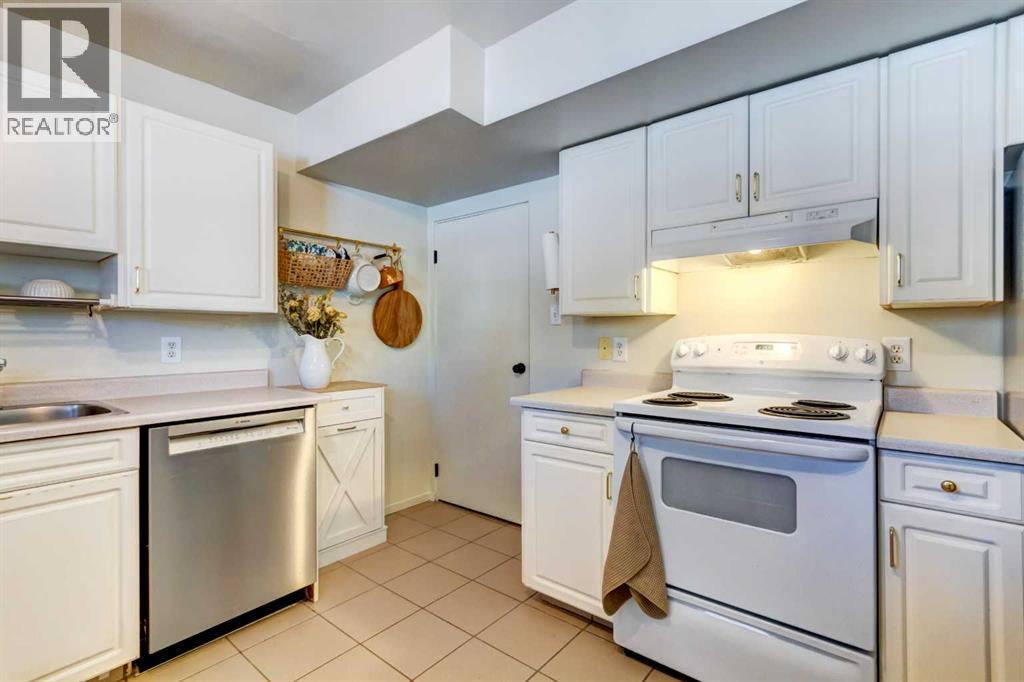 521, 4525 31 Street Sw, Calgary, Alberta  T3E 2P8 - Photo 13 - A2278928