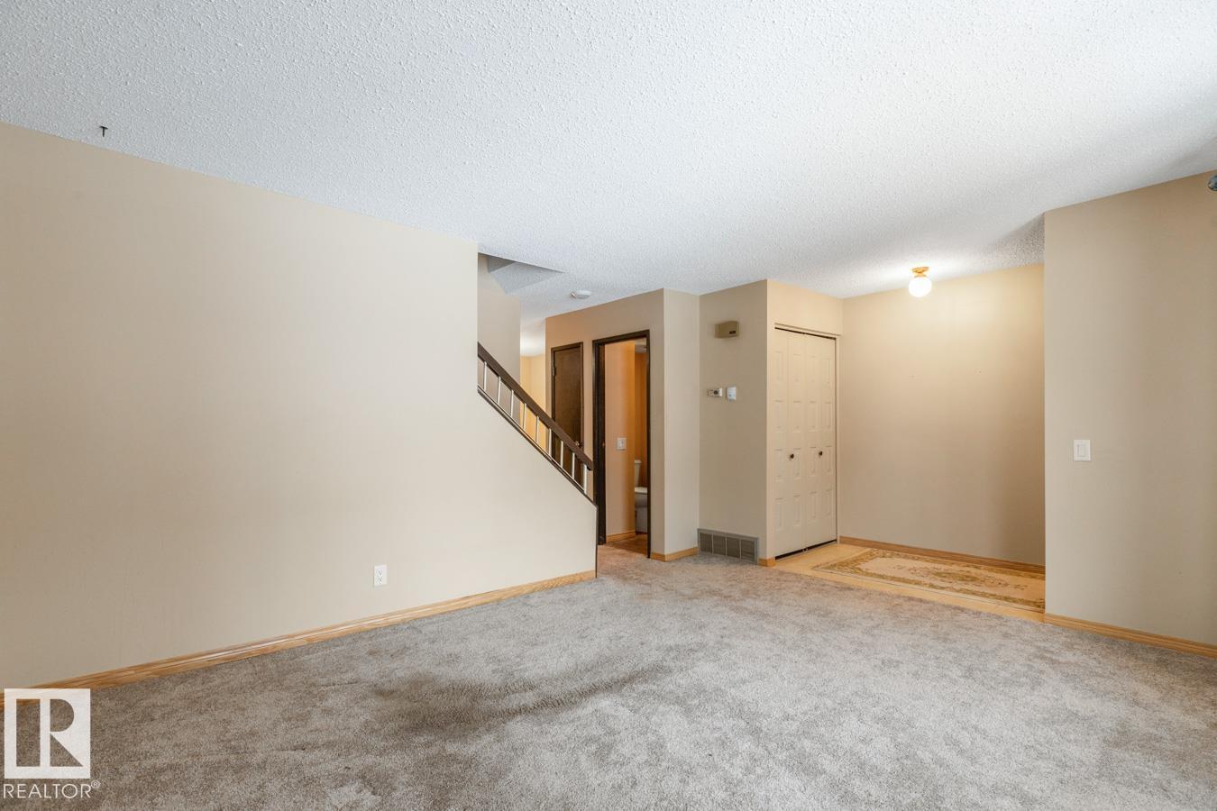 5307 39 Av Nw, Edmonton, Alberta  T6L 1P3 - Photo 8 - E4476610