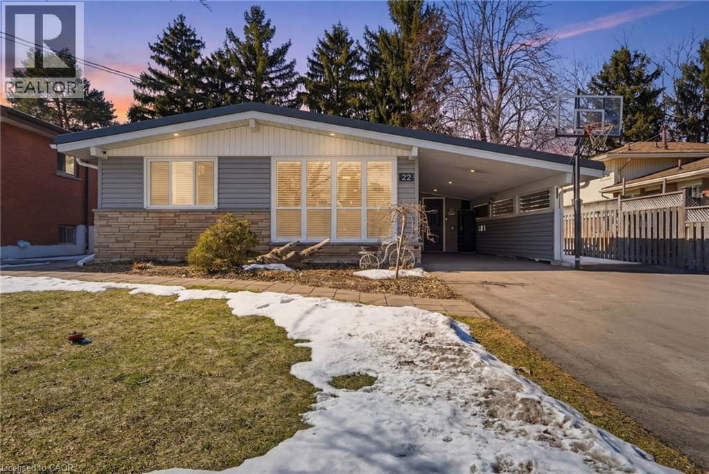 22 SOUTHLEA Drive, Hamilton, Ontario