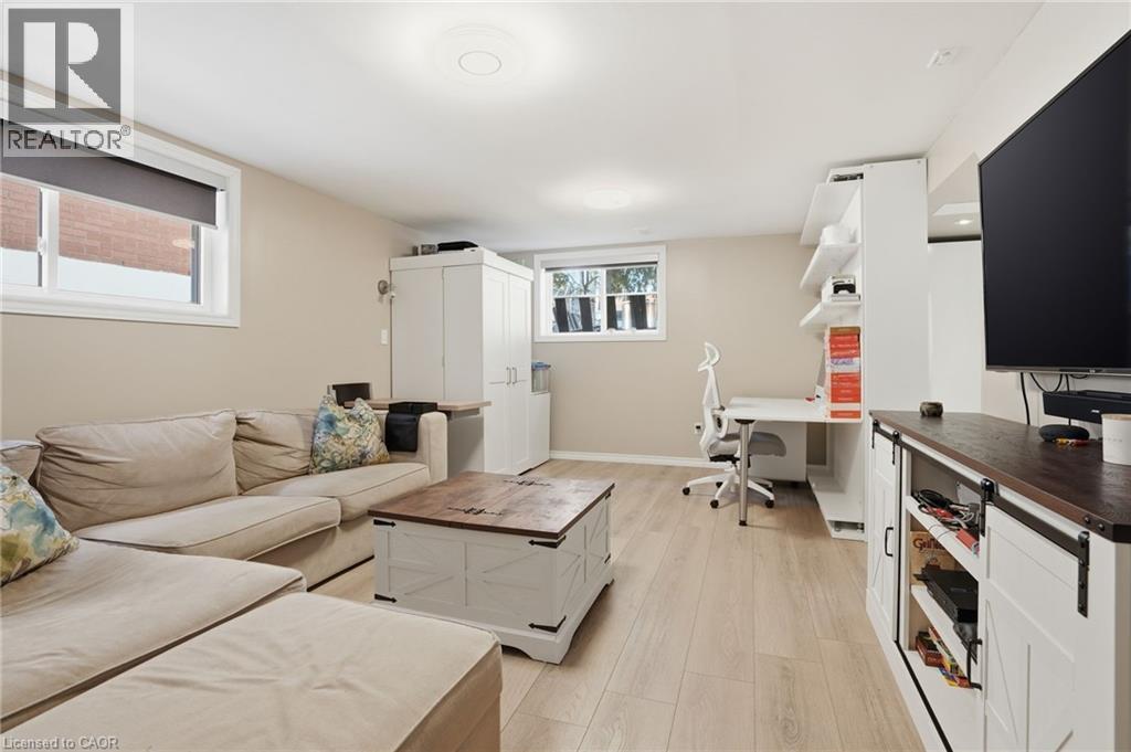 22 Southlea Drive, Hamilton, Ontario  L9C 3Z7 - Photo 34 - 40808413