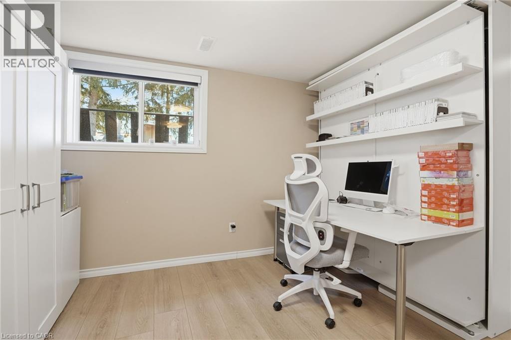 22 Southlea Drive, Hamilton, Ontario  L9C 3Z7 - Photo 35 - 40808413