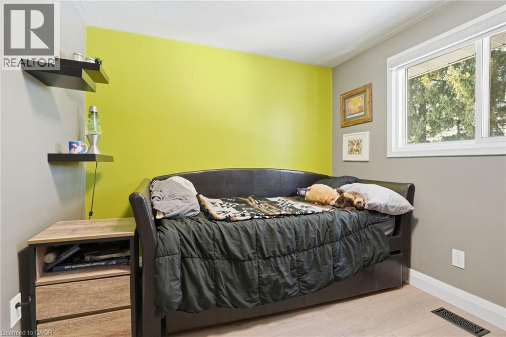 22 Southlea Drive, Hamilton, Ontario  L9C 3Z7 - Photo 25 - 40808413