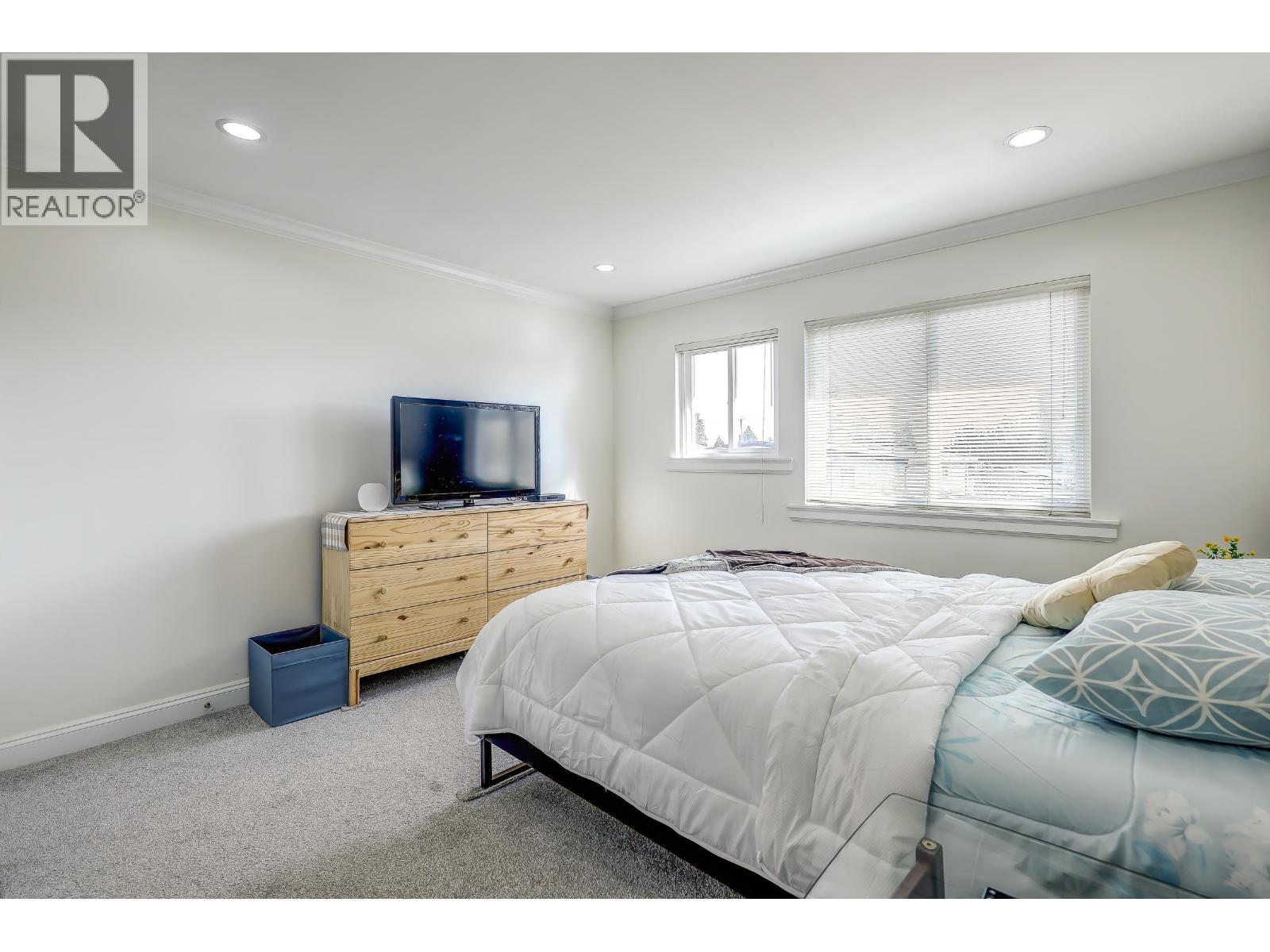 7448 17th Ave Avenue, Burnaby, British Columbia  V3N 1L4 - Photo 31 - R3097215