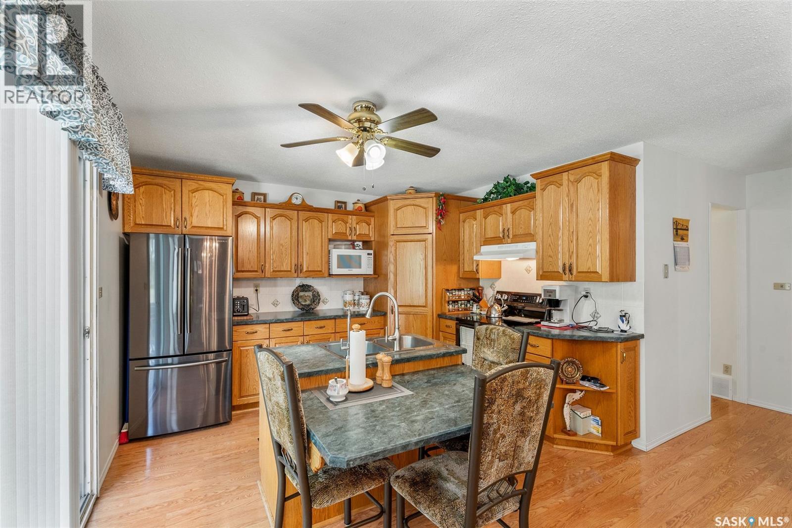 6107 Holmes Drive, Buckland Rm No. 491, Saskatchewan  S6V 5R3 - Photo 11 - SK030014