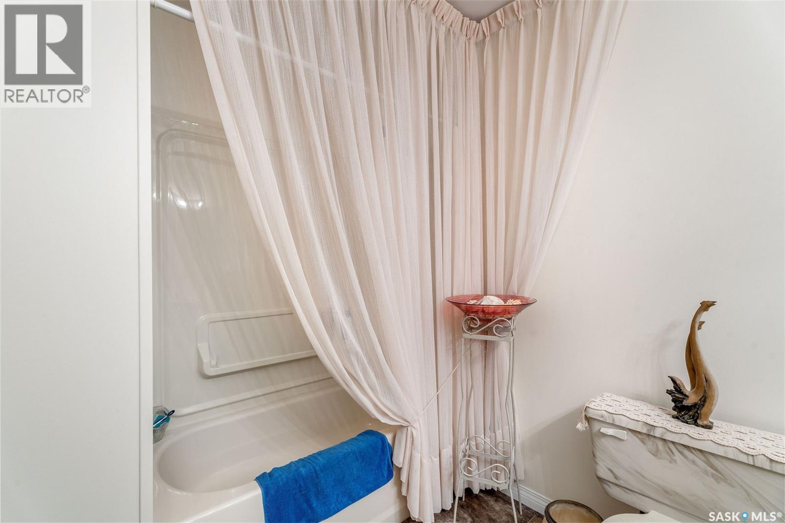 6107 Holmes Drive, Buckland Rm No. 491, Saskatchewan  S6V 5R3 - Photo 17 - SK030014