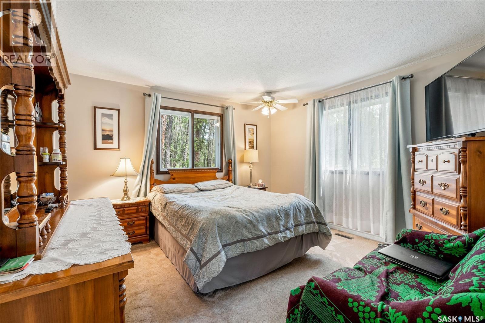 6107 Holmes Drive, Buckland Rm No. 491, Saskatchewan  S6V 5R3 - Photo 19 - SK030014