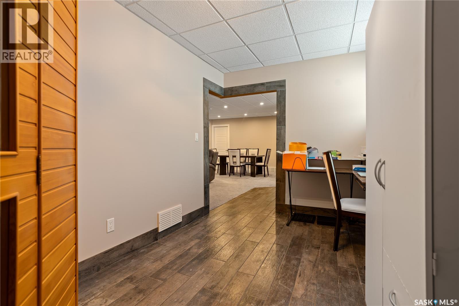 8758 Herman Crescent, Regina, Saskatchewan  S4Y 0B9 - Photo 24 - SK029960