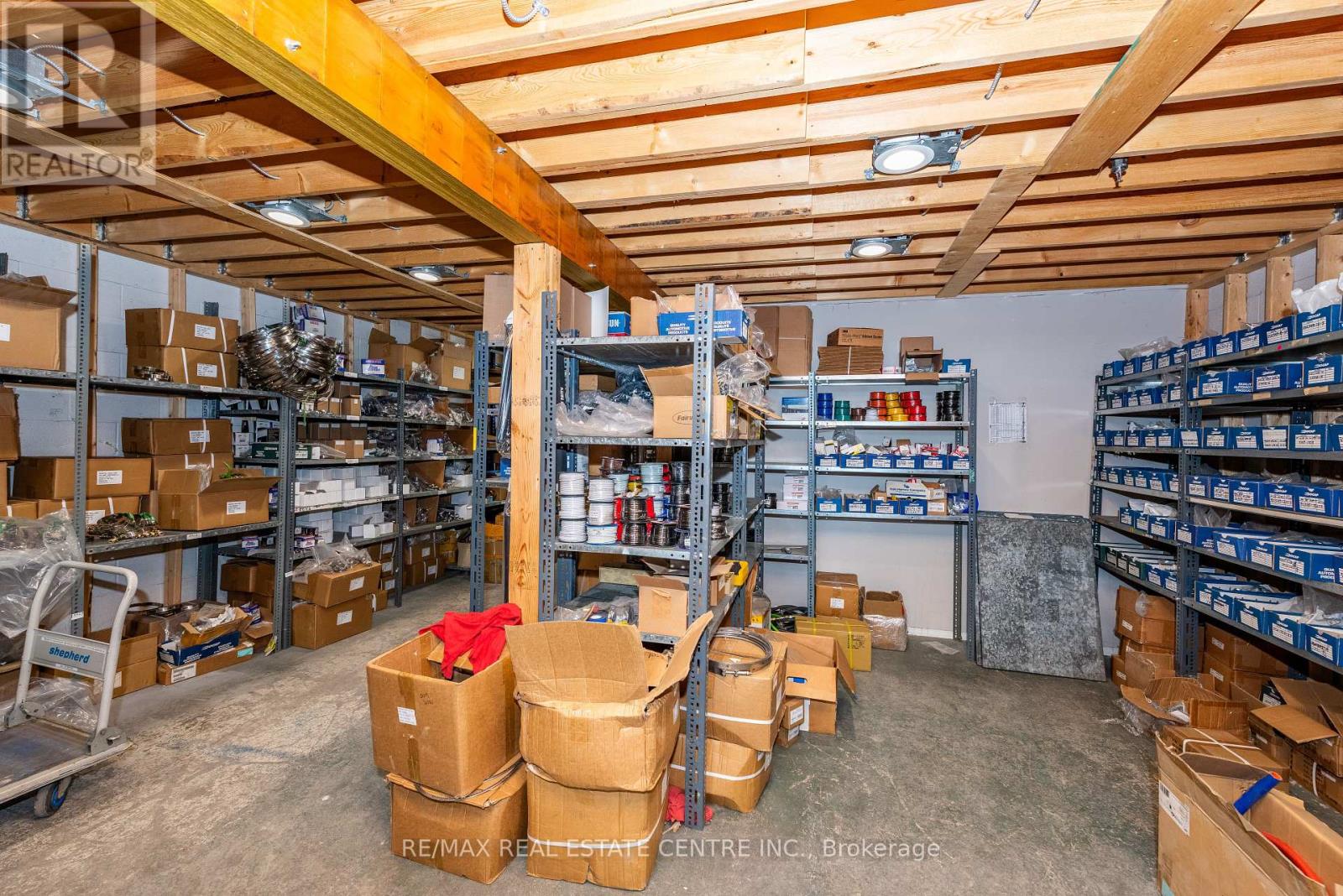 11 - 7171 Torbram Road, Mississauga, Ontario  L4T 3W4 - Photo 11 - W12862656