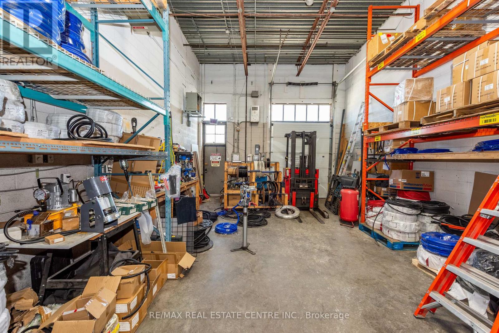 11 - 7171 Torbram Road, Mississauga, Ontario  L4T 3W4 - Photo 13 - W12862656