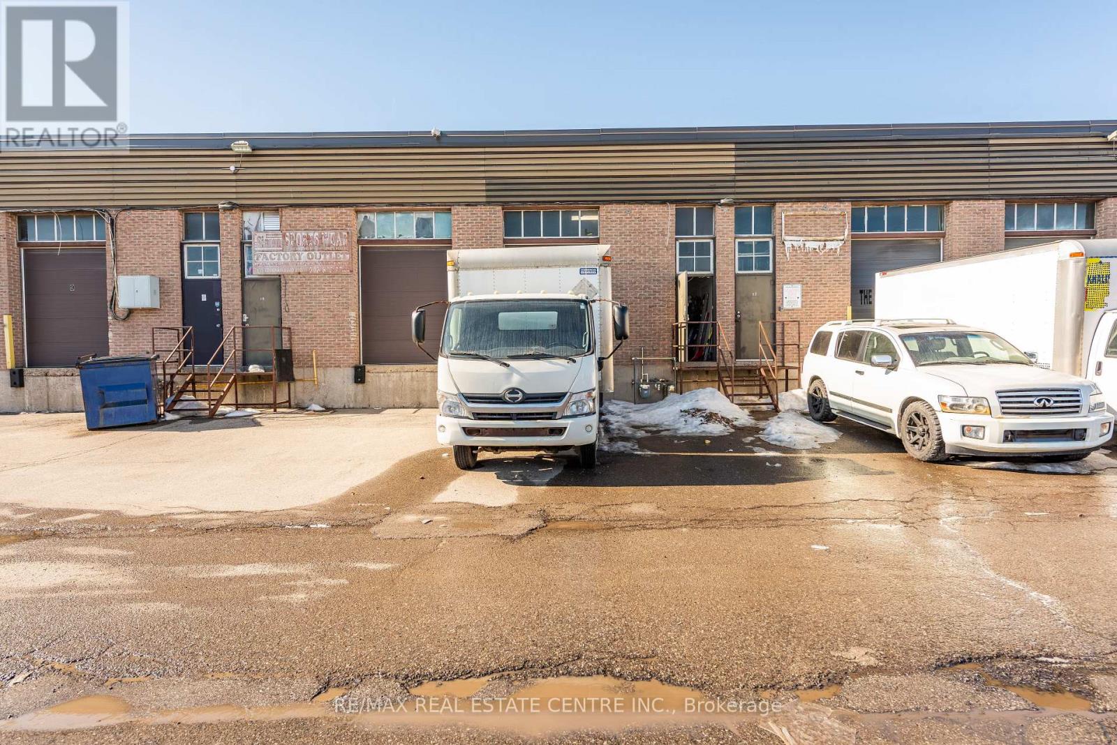 11 - 7171 Torbram Road, Mississauga, Ontario  L4T 3W4 - Photo 30 - W12862656