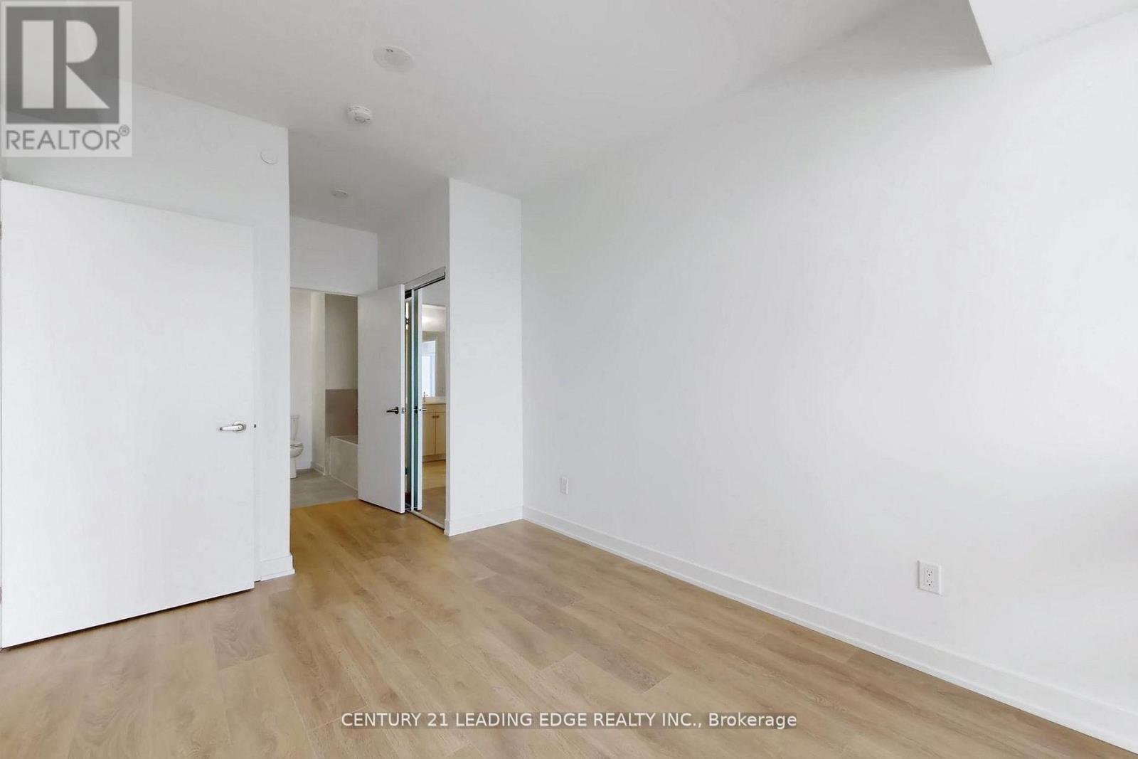 805 - 1035 Southdown Road, Mississauga, Ontario  L5J 0A2 - Photo 24 - W12862738