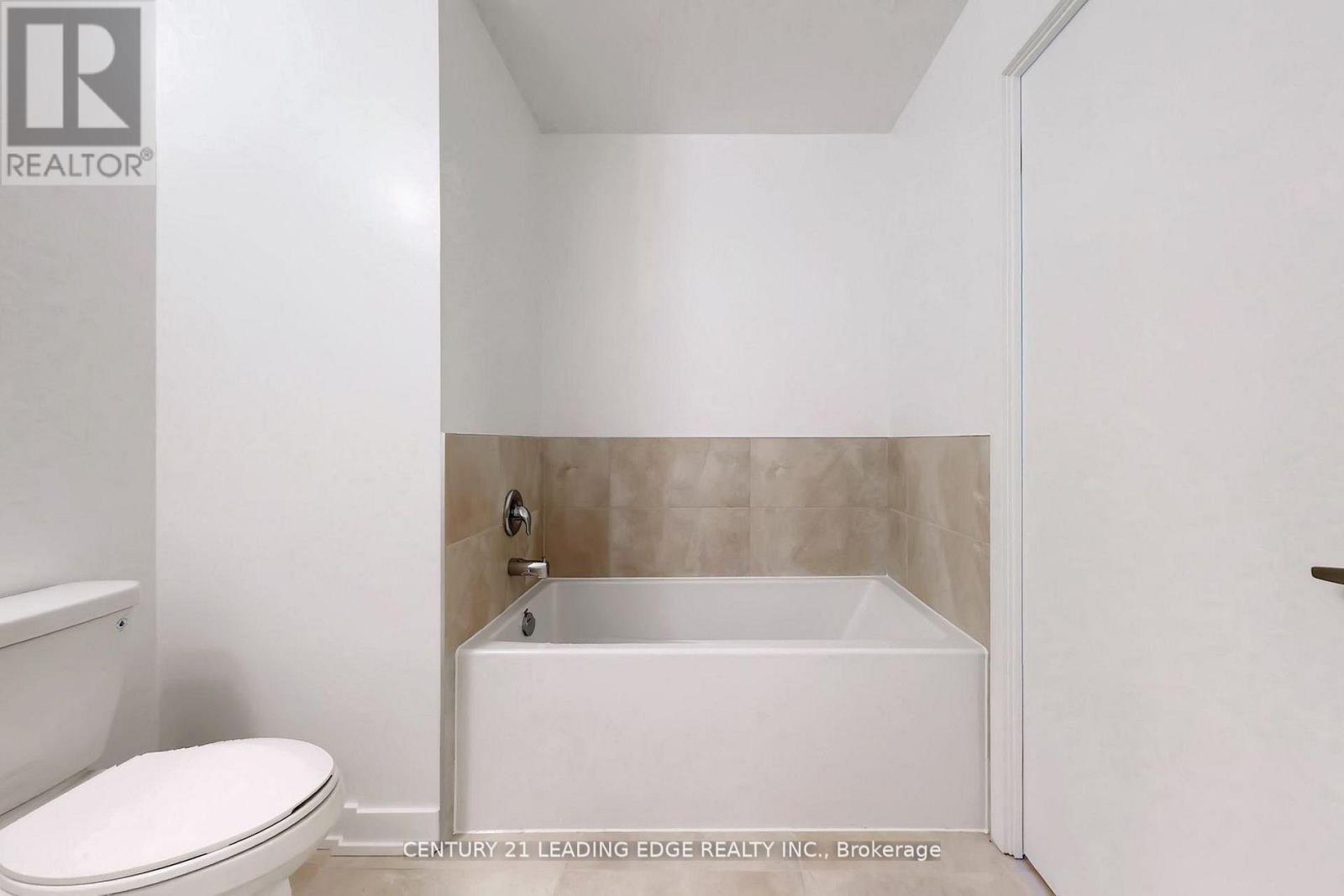 805 - 1035 Southdown Road, Mississauga, Ontario  L5J 0A2 - Photo 28 - W12862738