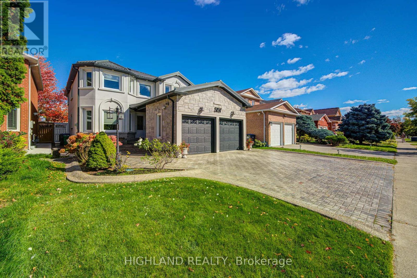 5191 Warwickshire Way, Mississauga, Ontario  L5V 1P8 - Photo 25 - W12862740