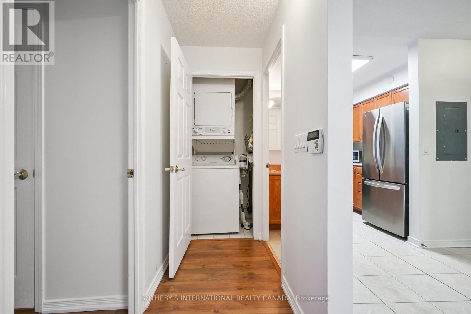 112 - 25 Via Rosedale, Brampton, Ontario  L6R 3J4 - Photo 17 - W12862778