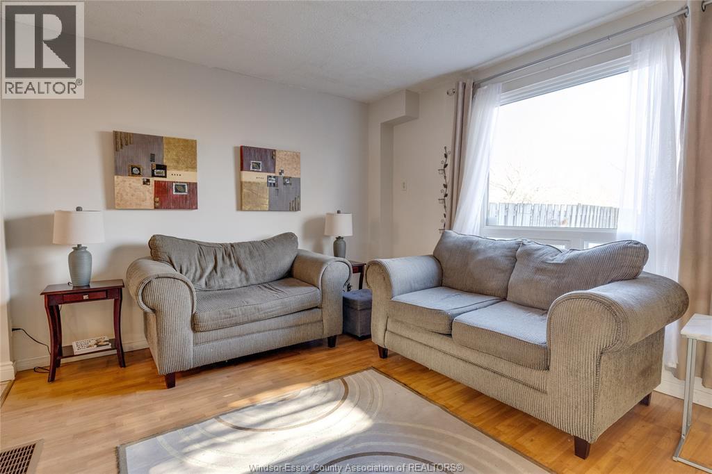 9378 Esplanade Drive Unit# 4, Windsor, Ontario  N8R 2A3 - Photo 13 - 26004909