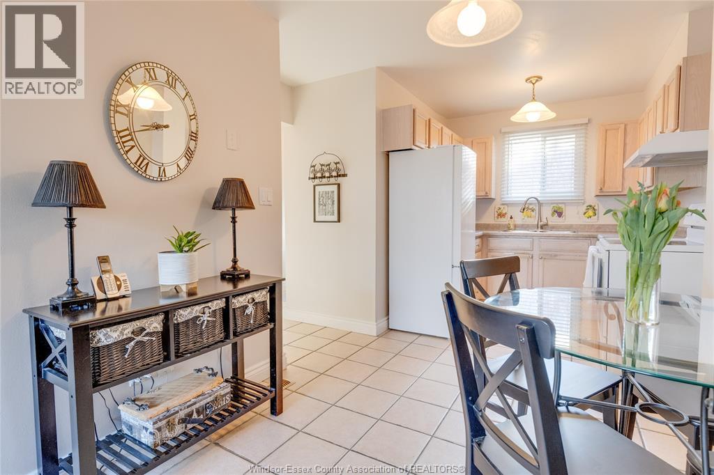 9378 Esplanade Drive Unit# 4, Windsor, Ontario  N8R 2A3 - Photo 15 - 26004909