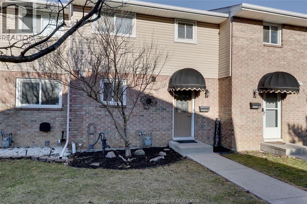9378 Esplanade Drive Unit# 4, Windsor, Ontario  N8R 2A3 - Photo 3 - 26004909