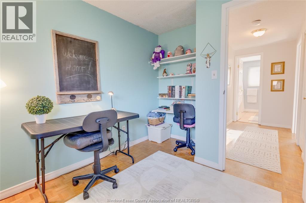 9378 Esplanade Drive Unit# 4, Windsor, Ontario  N8R 2A3 - Photo 37 - 26004909