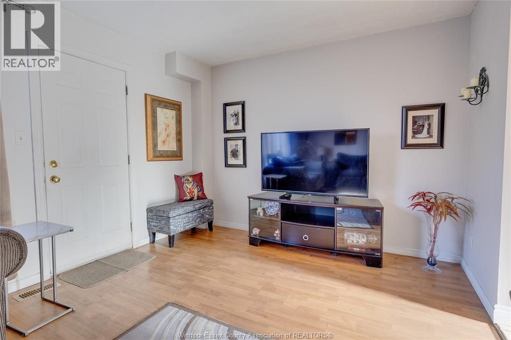 9378 Esplanade Drive Unit# 4, Windsor, Ontario  N8R 2A3 - Photo 8 - 26004909