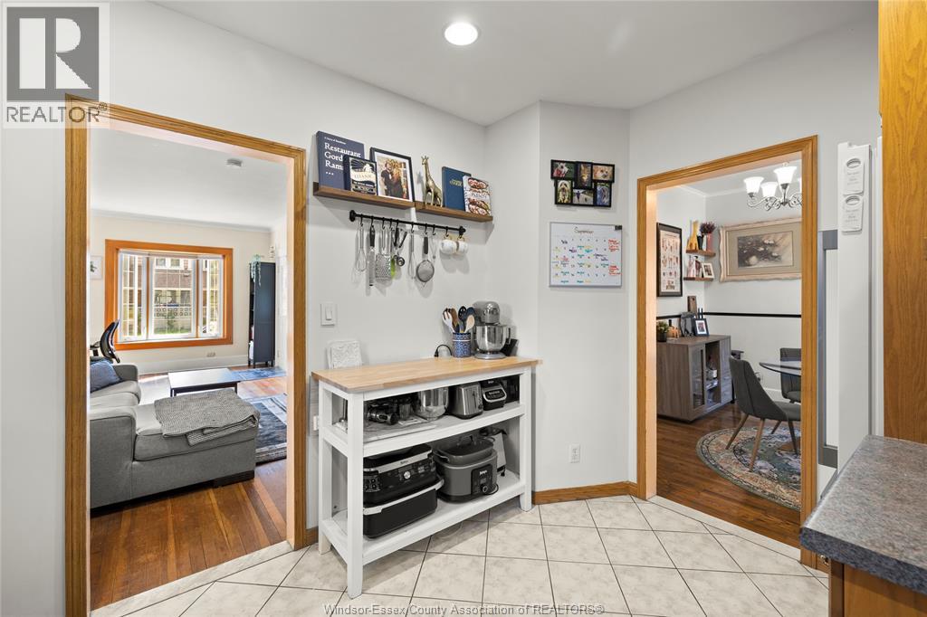 86 Hanna Street East, Windsor, Ontario  N8X 2M9 - Photo 12 - 26004896