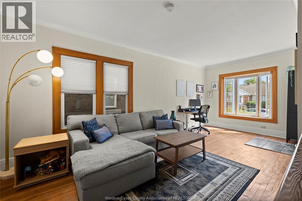 86 Hanna Street East, Windsor, Ontario  N8X 2M9 - Photo 8 - 26004896