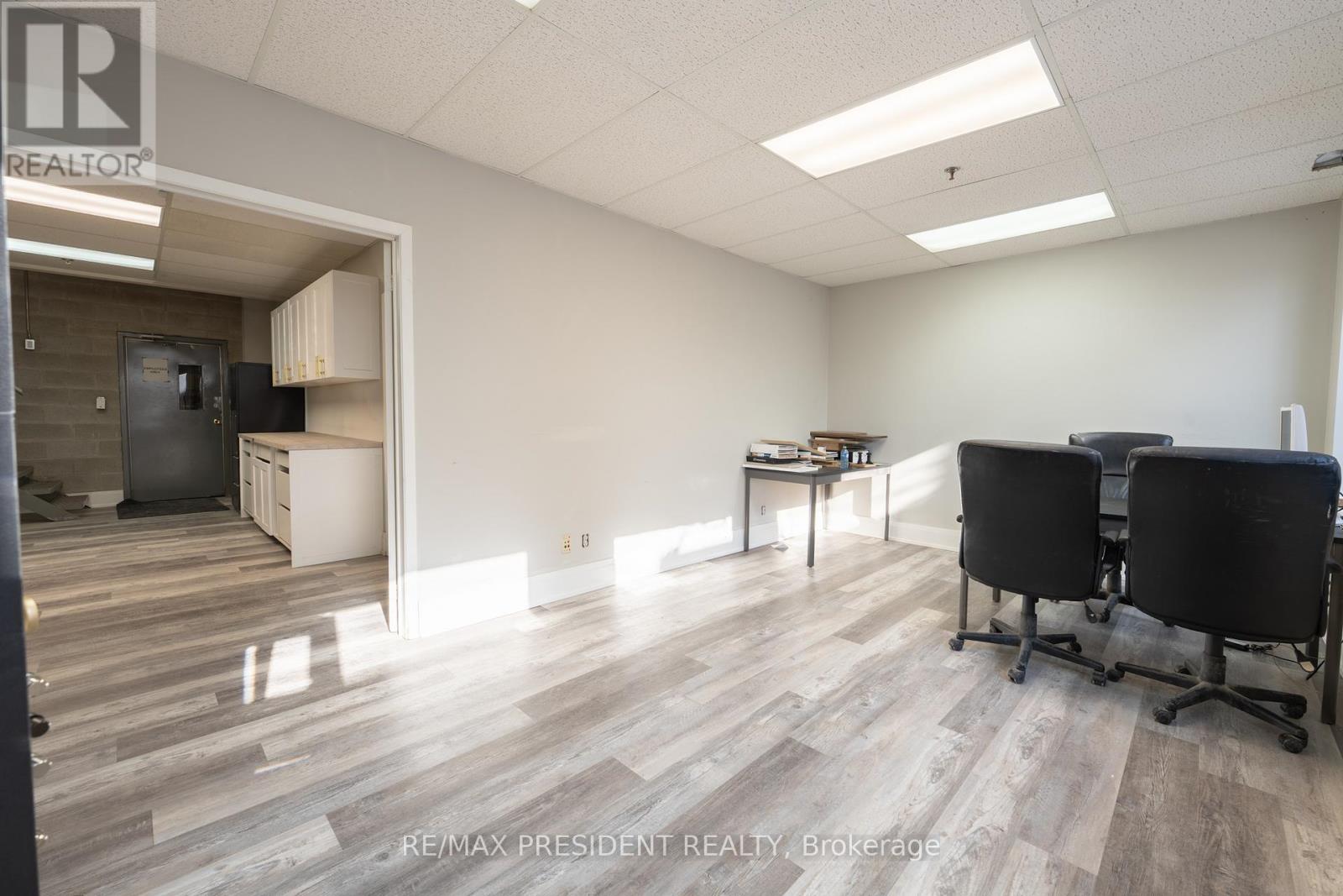 27 - 173 Advance Boulevard, Brampton, Ontario  L6T 4Z7 - Photo 6 - W12855094