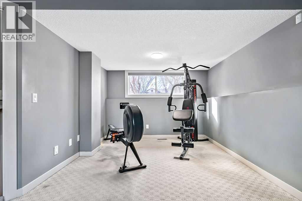 851 Mckenzie Drive Se, Calgary, Alberta  T2Z 1W3 - Photo 22 - A2291477